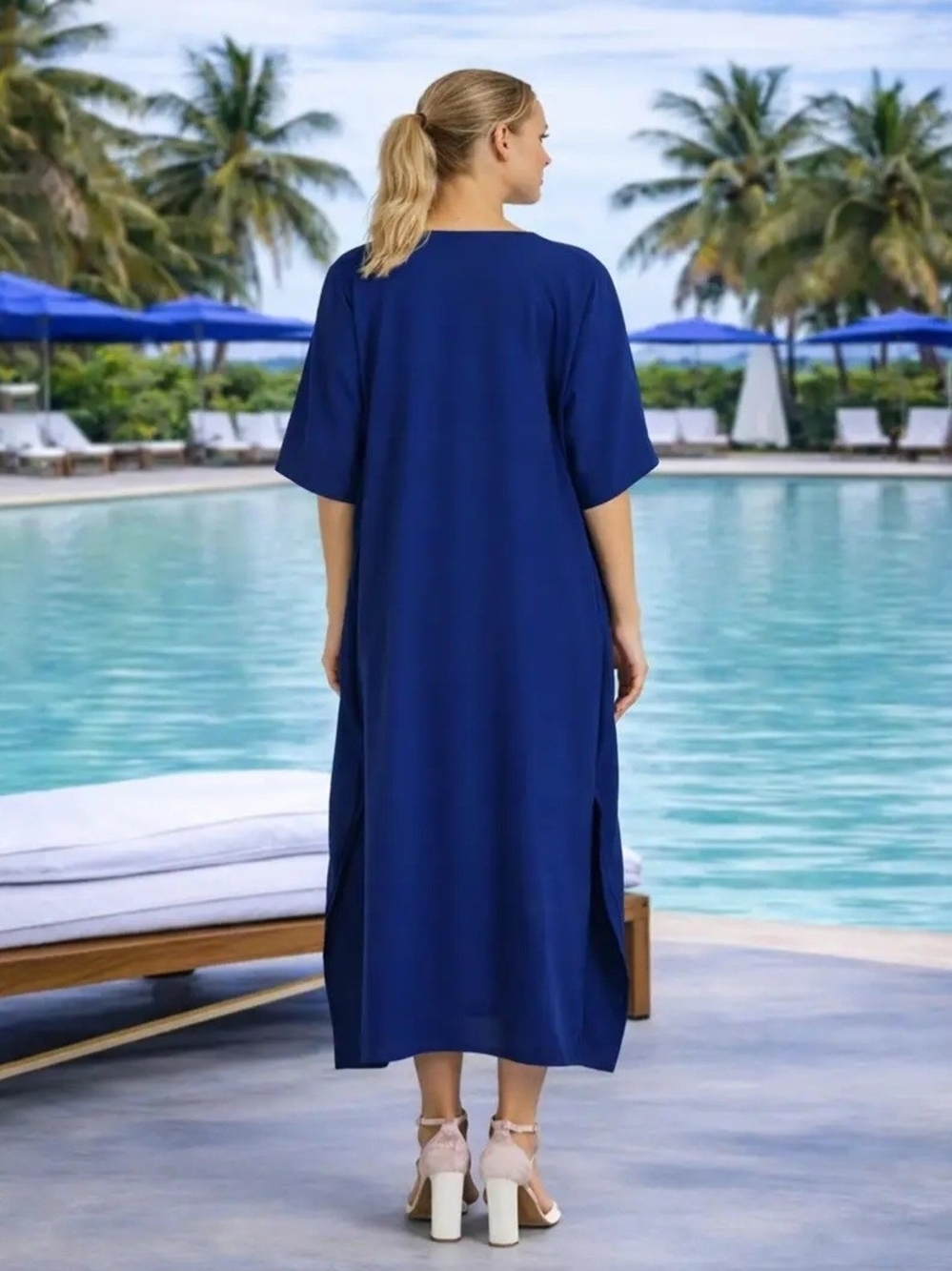 Kaftan Cover Up In Navy. - Picture 4 of 5